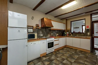 Ferienhaus in Bastogne mit Garten