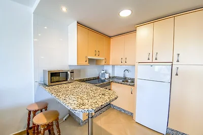 Wohnung im 8. Stock mit Meerblick, Balkon