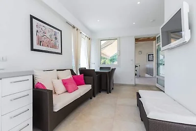 Villa in Juan les Pins in Strandnהhe