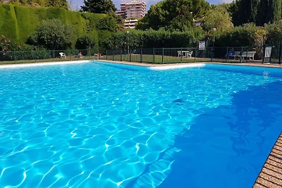 Apartment mit Meerblick mit Gemeinschaftspool