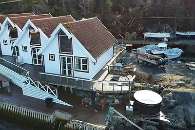 6 Personen Ferienhaus in FOLDRØYHAMN