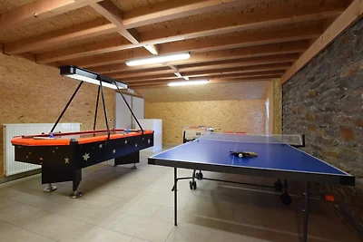 Luxuriöses Ferienhaus mit Sauna und Whirlpool
