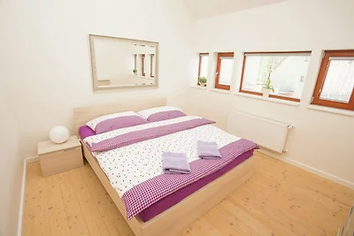 Ruhiges Ferienhaus in Harrachov mit großer
