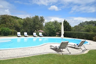 Schönes Ferienhaus in Odiáxere mit privatem...
