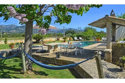 Landhaus mit Außenjacuzzi in Selva