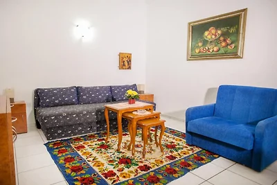 Comfort One Bedroom Apartment with Balcony 4