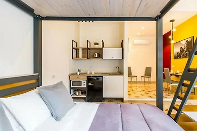 Appartement in Napels met balkon