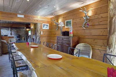 Luxurious Mansion in Stoumont with Indoor...