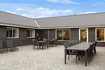 22 Personen Ferienhaus in Idestrup
