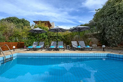 Geräumige Villa mit 3 Schlafzimmern auf Bali