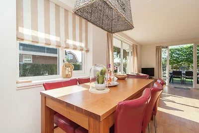 Dom wakacyjny blisko wybrzeża i lasu