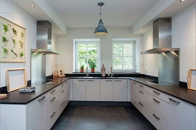 Luxus-Landhaus in Hotelatmosphäre