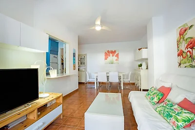 Belvilla by OYO Beachfront Zahara