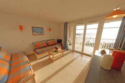 Beautiful apartment in the Finistère with sea...