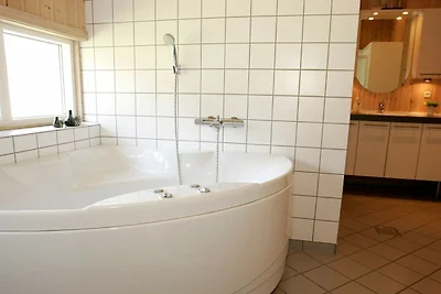 8 Personen Ferienhaus in Aakirkeby