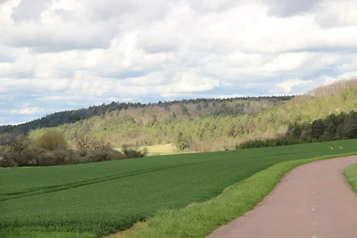 Smaakvol vakantiehuis in Plouvara met tuin