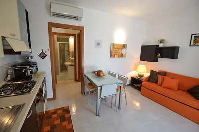Wohnung Finale Ligure nahe Ondina Strand