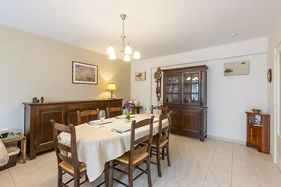Mooi appartement met zeezicht
