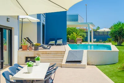 La Primera - Villa Con Piscina Privada En Sa...