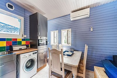 Cozy Holiday Home in Gassin with Terrace
