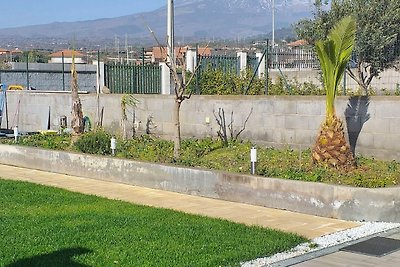 Bungalow à Belpasso avec jardin