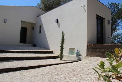 Moderna villa con piscina privata a Vidauban