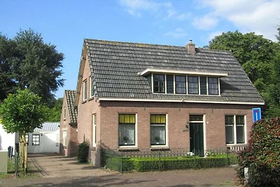 Bakkums Voorhuisje
