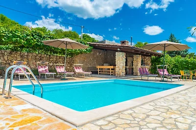 Wohnung in Crikvenica mit Terrasse