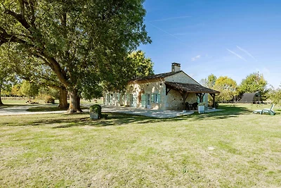Geräumiges Ferienhaus mit Terrasse