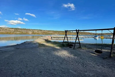 5 Personen Ferienhaus in HÅLTA