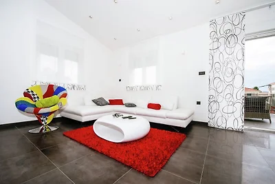 Luxuriöse Ferienwohnung in Zadar mit Garten
