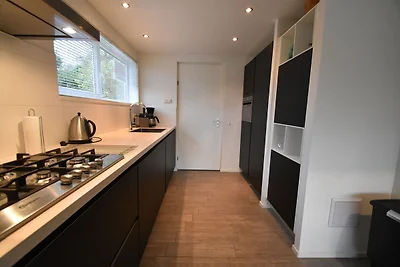 Moderno bungalow vicino al lago Veere