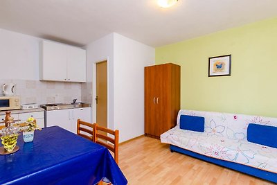 Apartments Glavor - One Bedroom Apartment wit...