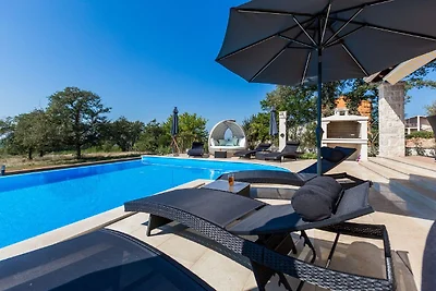 Villa mit Meerblick in Kaštelir