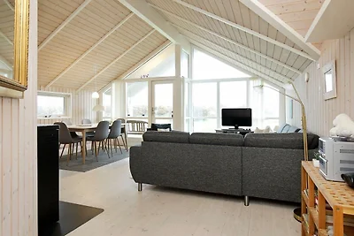 6 Personen Ferienhaus in Nykøbing Sj-By Traum