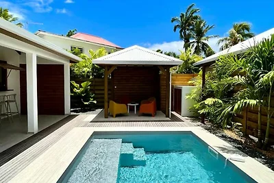 Häuser und Villen für 4 Personen