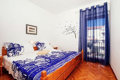 Geräumiges Apartment in Pakostane, Dalmatien,...
