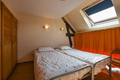 Casa vicino alla capitale del tartufo Aups