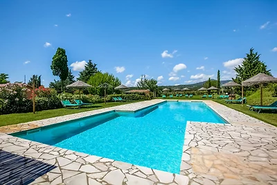 Casale toscano vicino al mare