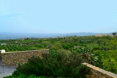 Elegante villa storica con piscina nella regi...
