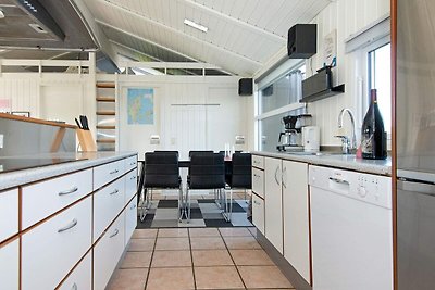 Modernes Ferienhaus in Allingåbro mit Sauna