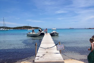 Spaziosa casa vacanze con piscina