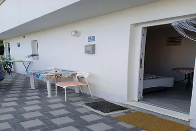 Apt vlakbij het prachtige strand van Zatoglav