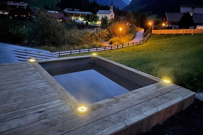 Maravillosa casa en Mayrhofen con jardín y ba...