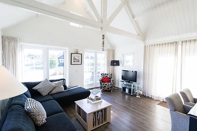 Strohgedecktes Ferienhaus mit 2 Bädern, 1,5 k...