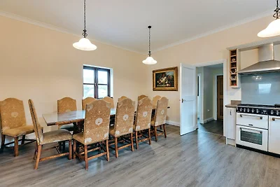 Luxuriöses Ferienhaus mit 6 Schlafzimmern und...