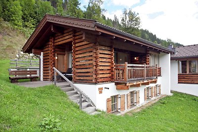 Deluxe-Chalet mit Pool in Königsleiten