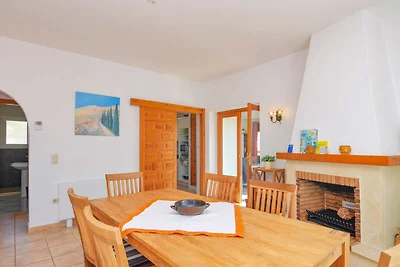 Villa mit Meerblick und Swimmingpool in...