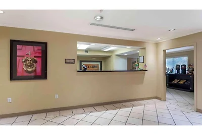 1 Queensize-Bett | Nichtraucher, Küche