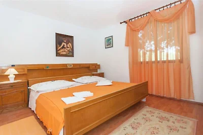 Apartment MAKS - 2 Bedroom